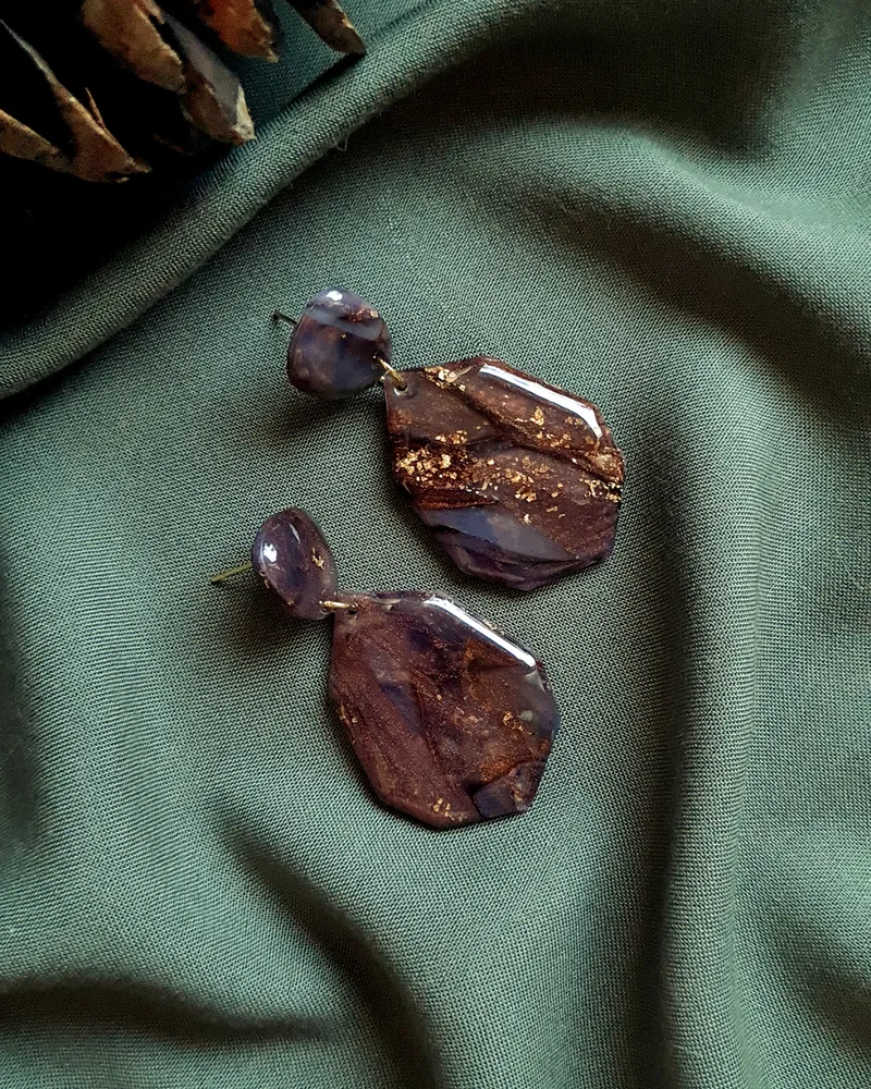 Brown Autumn Leaf Earrings - Stone Imitation — 12