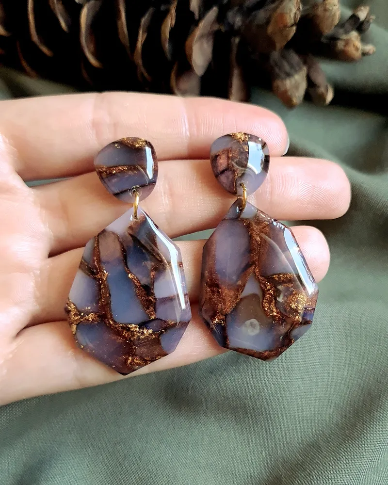 Brown Autumn Leaf Earrings - Stone Imitation — 9