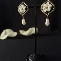 Gothic Earrings with White Flowers Elise 3