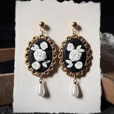 Gothic Earrings with White Roses Ophelia