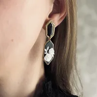 Gothic Earrings with White Roses Estelle 1
