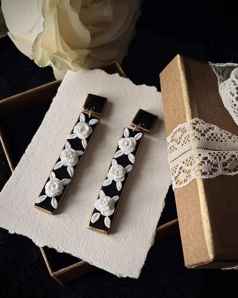 Gothic Earrings with White Roses Celestia — 4