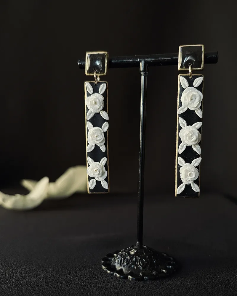 Gothic Earrings with White Roses Celestia — 5