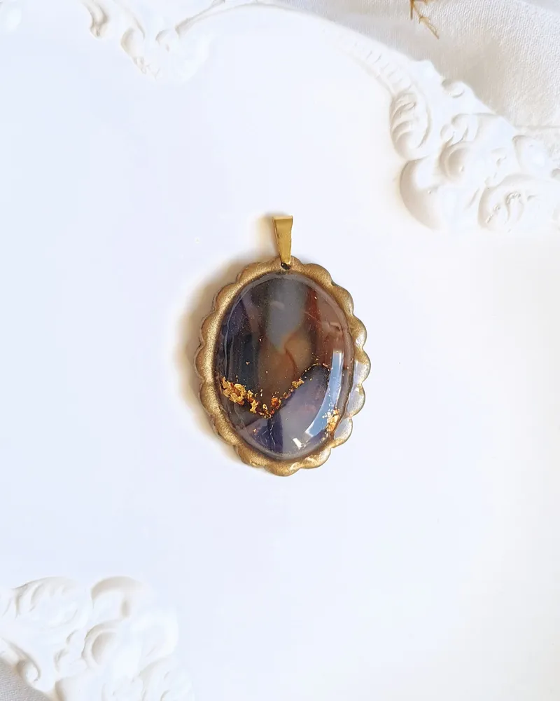 Oval Brown and Purple Autumn Pendant - Stone Imitation — 3