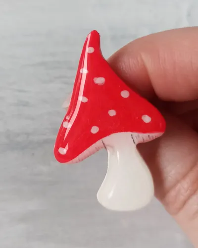Fly Agaric Brooch — thumbnail 2