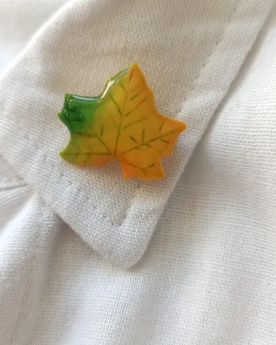 Broszka „Liść klonu” — thumbnail 2