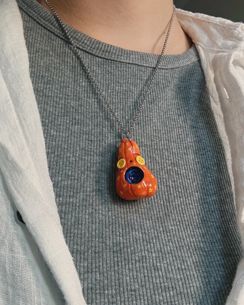 Wisiorek Dynia “Button” — 1