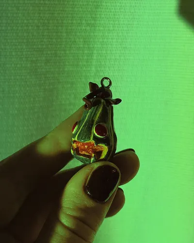 Wisiorek Dynia “Vampire” — thumbnail 4