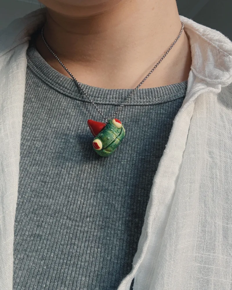 Wisiorek Dynia “Frogg Wizard” — 5