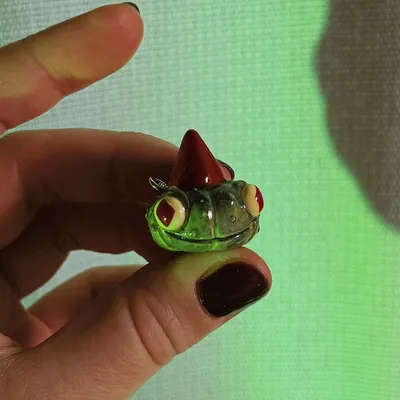 Wisiorek Dynia “Frogg Wizard”
