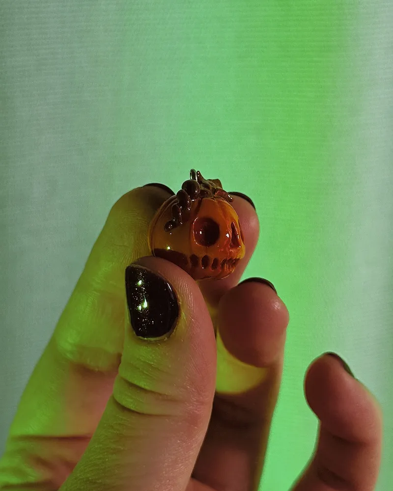 Wisiorek Dynia “Skull — 4