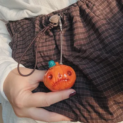 Zawieszka do torebki “Pumpkin Head Hatter”