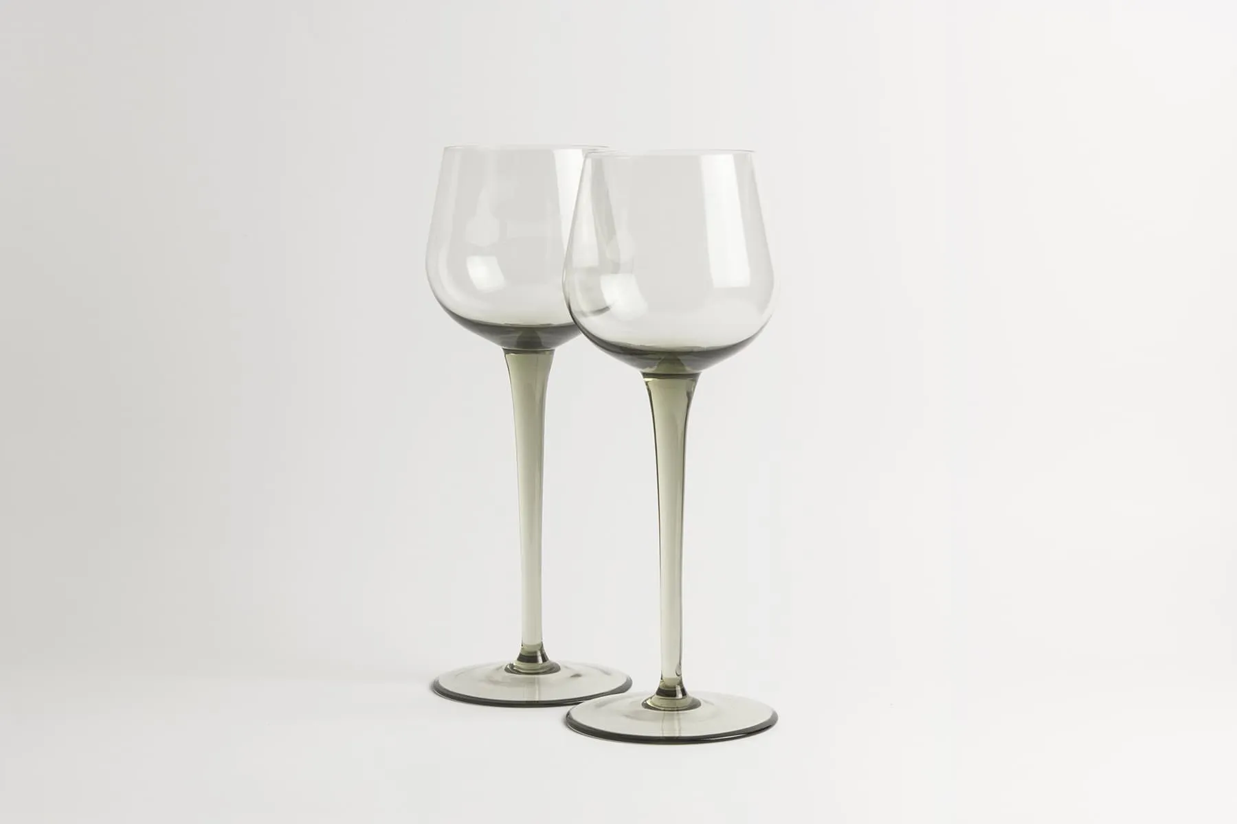 Kieliszek do czerwonego wina Classic - dymny — 1