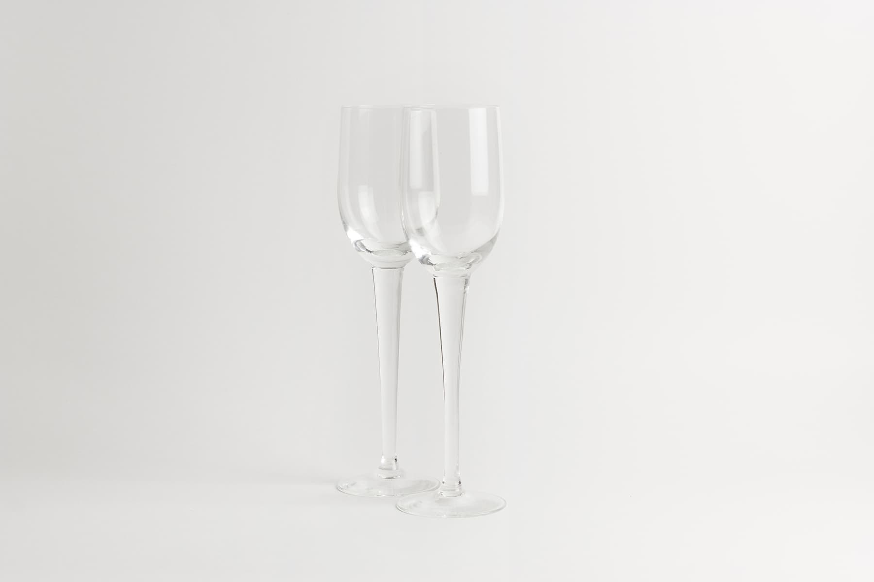 Classic White Wine Glass - Clear — 1
