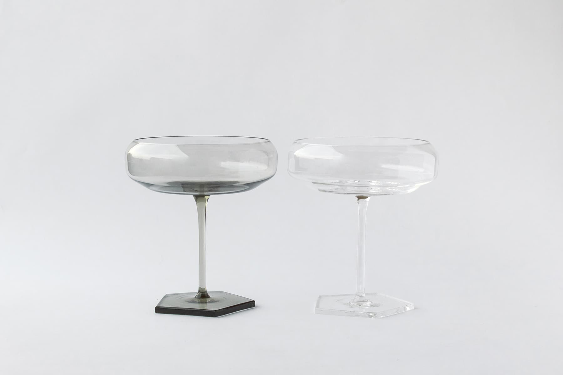 Penta Champagne Glass - Smoky — 4
