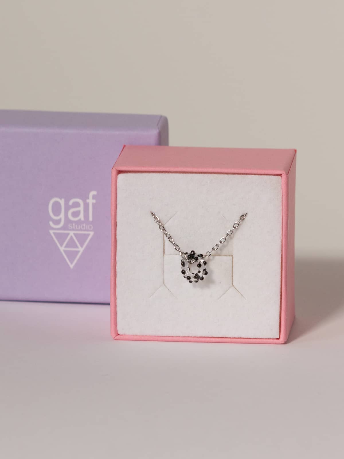 MIST Necklace - Black — 4