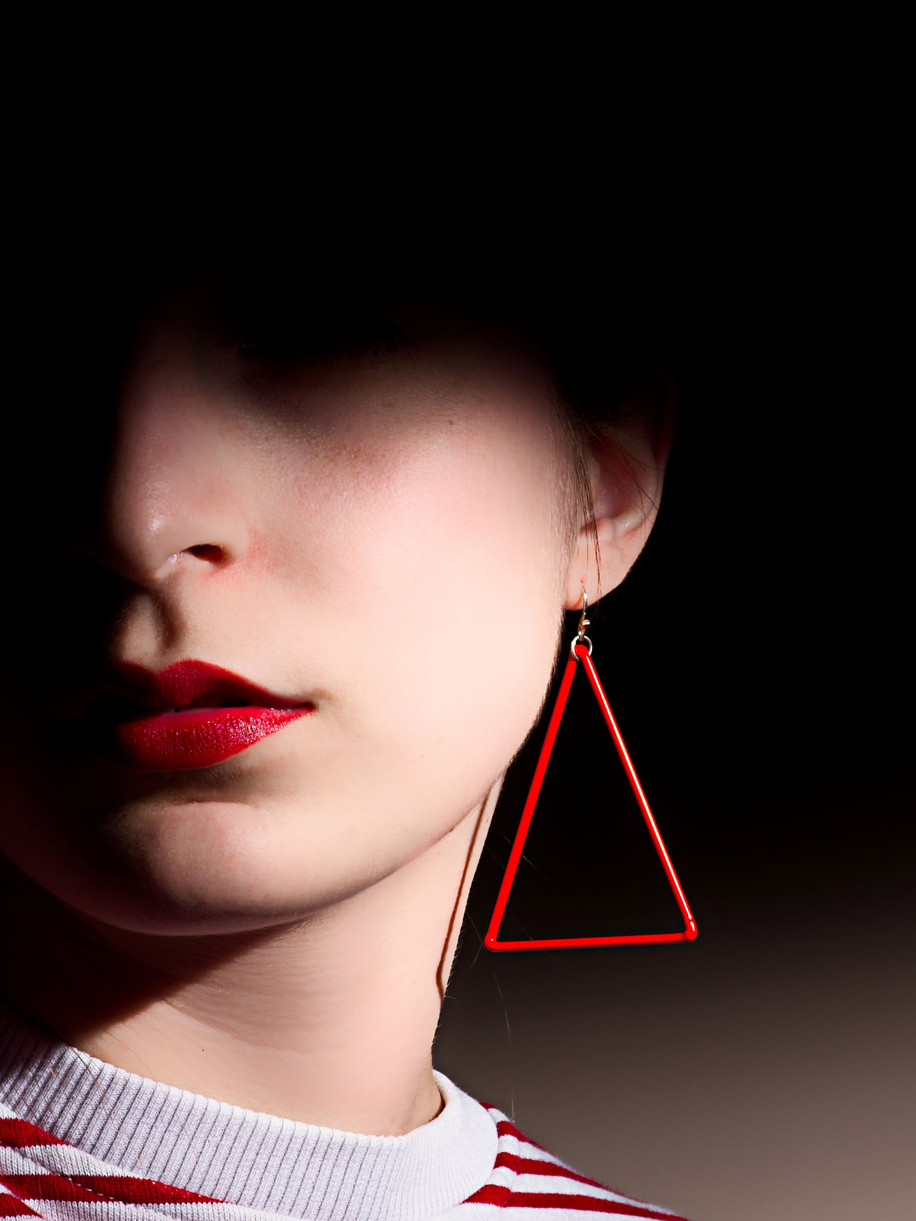 TRI Earrings - Small Red — 7