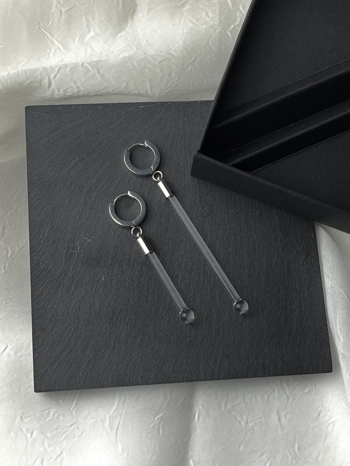 Rosa Earrings - Asymmetrical — 2